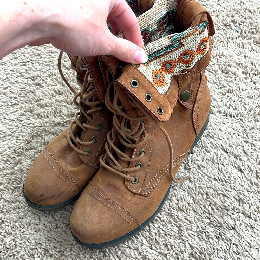 Womens boots